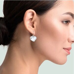 Tiffany & Co. Carved Heart Dangle Earrings Elsa Peretti Sterling Silver Preowned